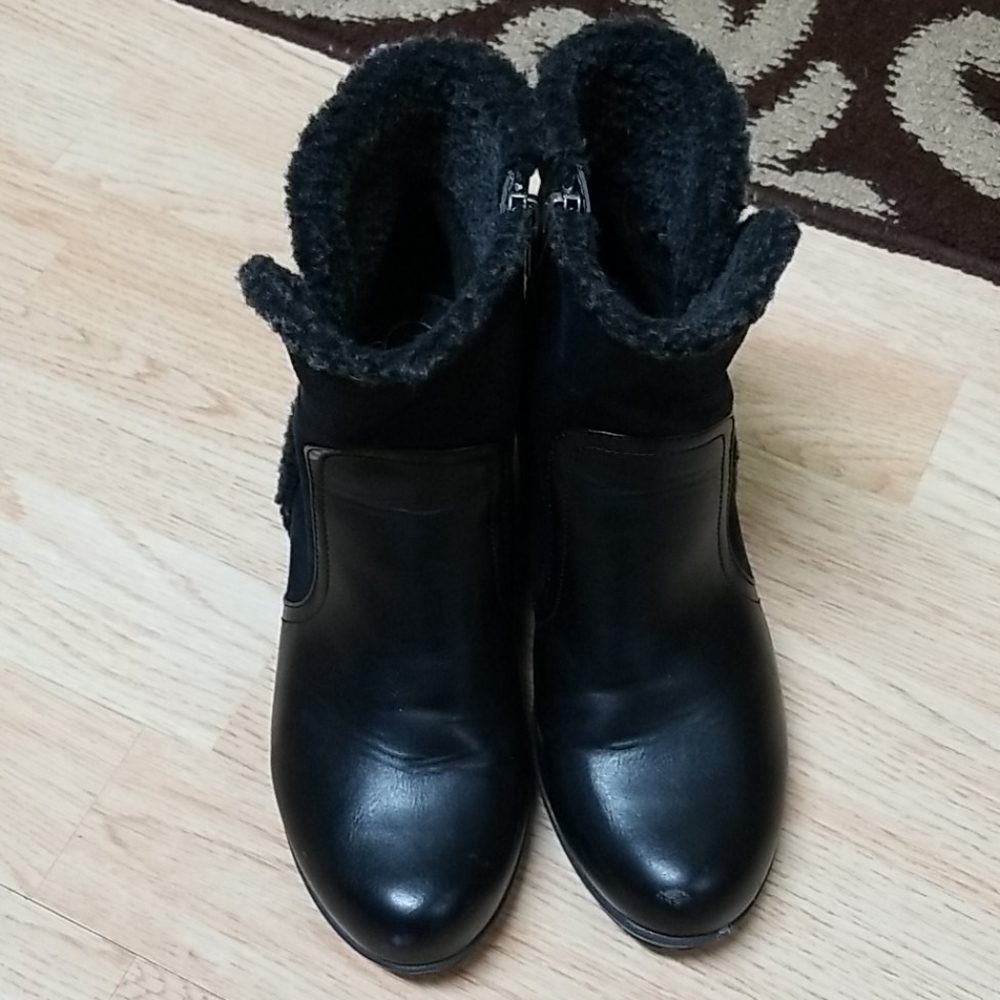 Mootsies Tootsies Wedge Boots! - Picture 4 of 6
